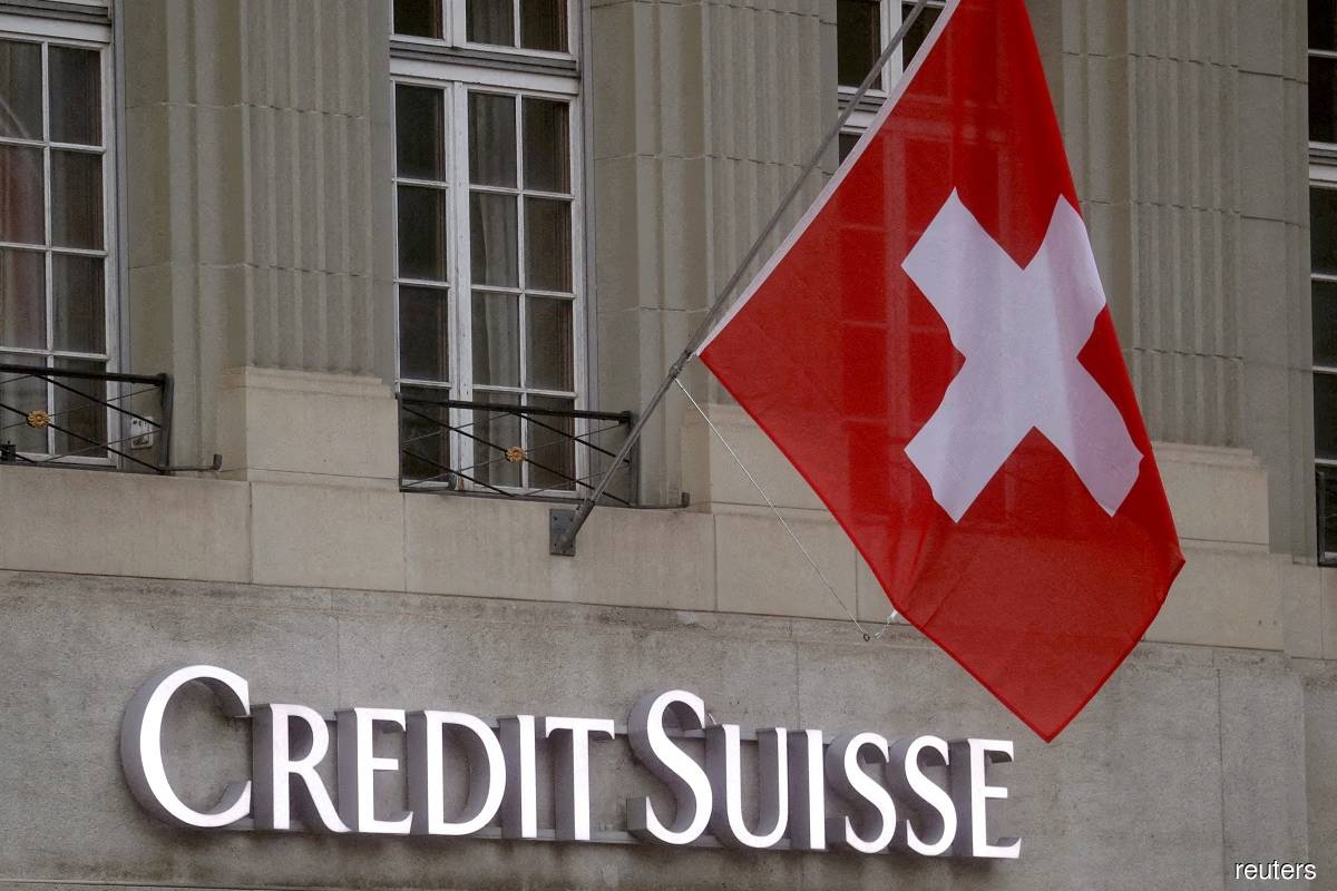 Credit Suisse reels after top shareholder rules out upping stake